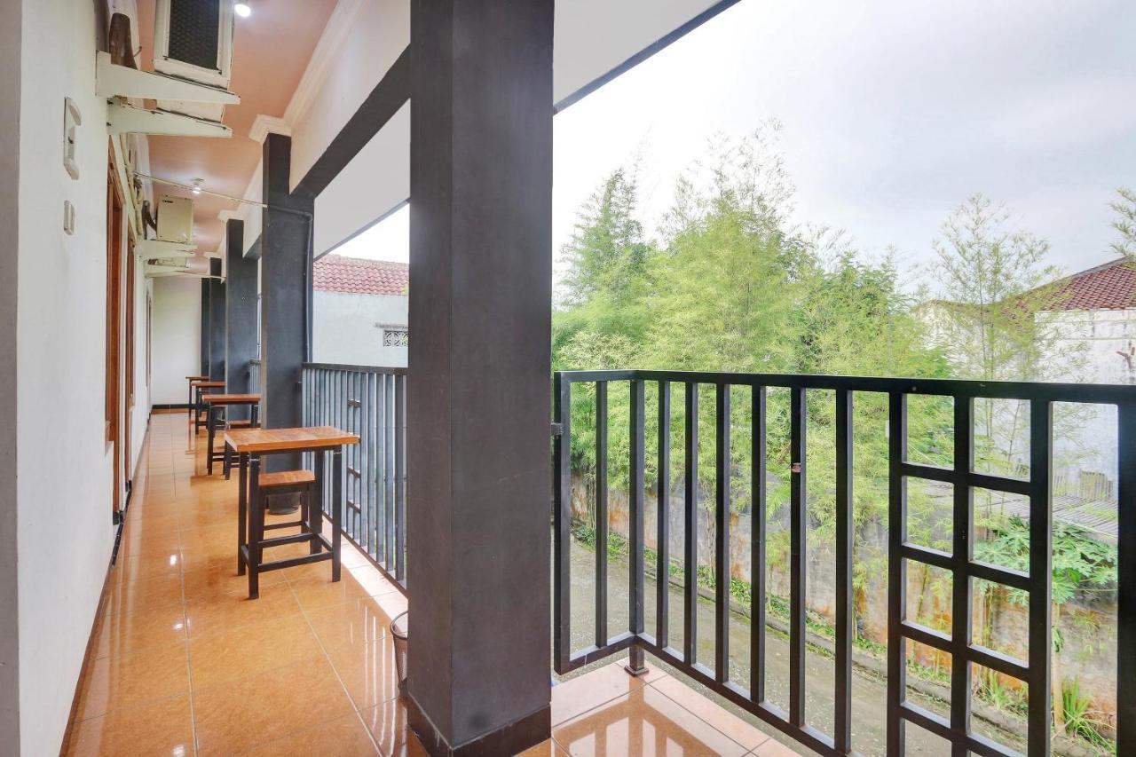 Kebumen Hotel Wisma Ck מראה חיצוני תמונה