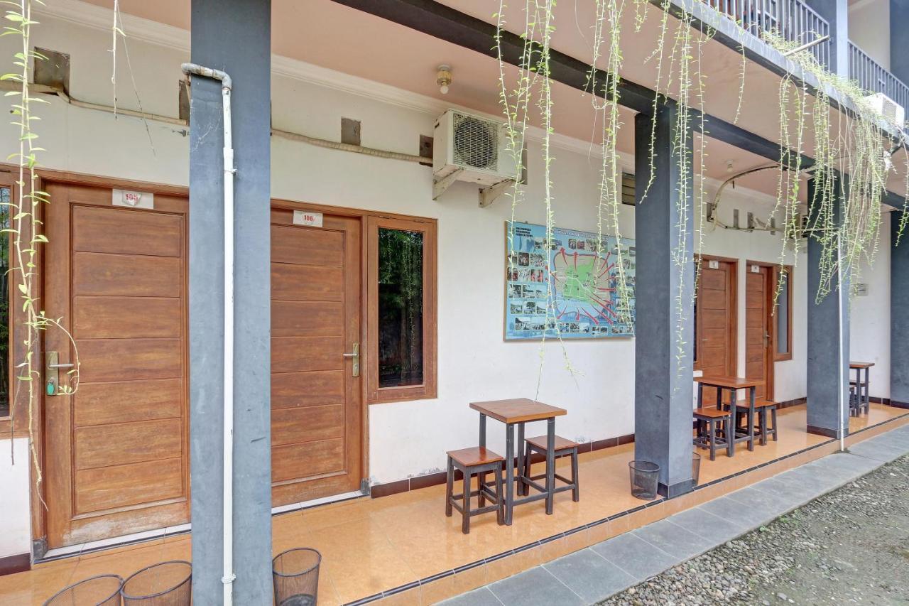 Kebumen Hotel Wisma Ck מראה חיצוני תמונה